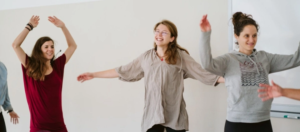 Holistic Health Coach sein - lachende Teilnehmerinnen