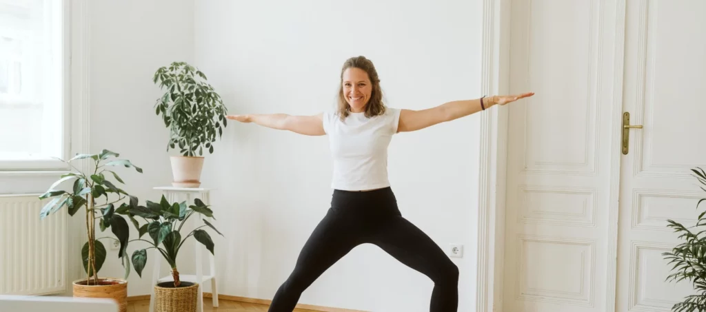 Was ist Vinyasa Flow Yoga - Theresa Wolf beim Yoga