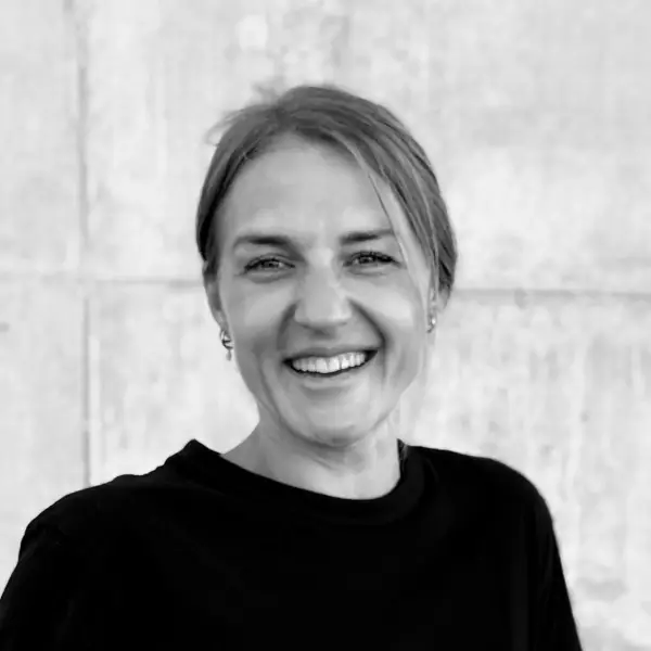 Mona Pfanstiel Kundenstimme